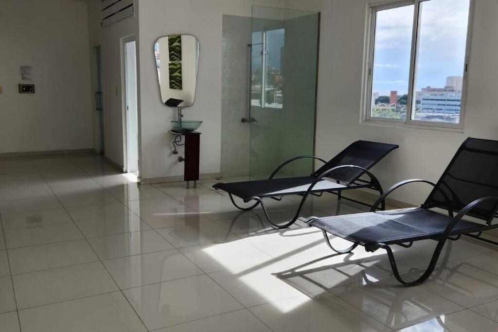Lincoln Suite Pool - Gym - Sauna Santo Domingo Exterior photo
